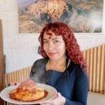 Camila Mayorga Quesada: la joven que creó la Empanada Malacara inspirada en el volcán y su historia familiar