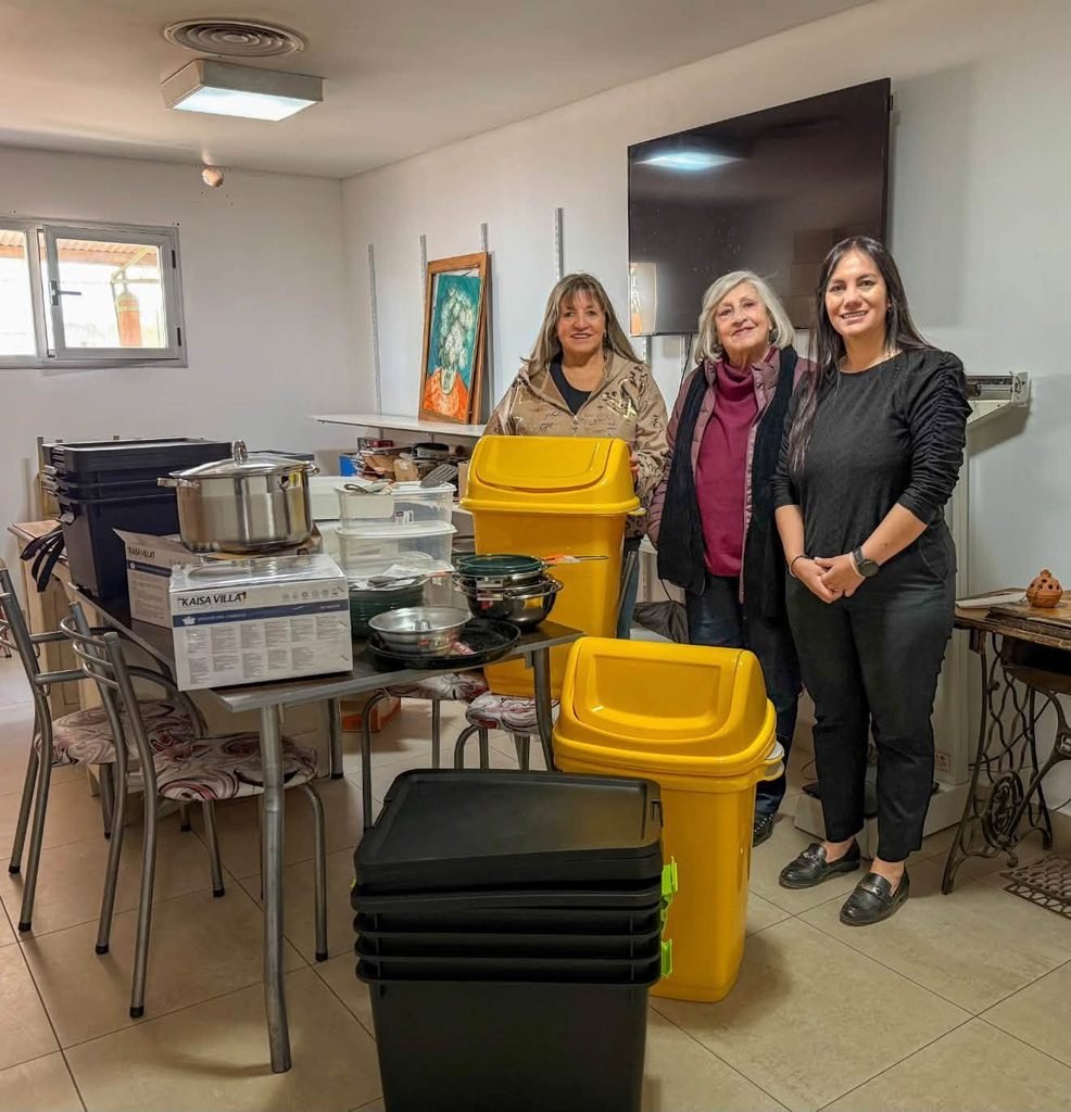 El trabajo permanente de la Cooperadora suma nuevos elementos al Hospital Malargüe. 1 820895219 1756016599468964 3380214549275636551 n