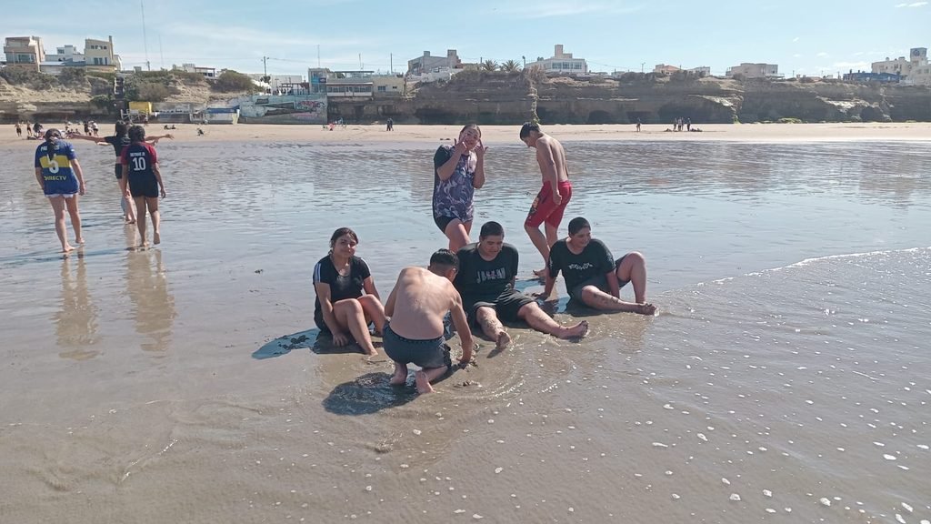 De Carapacho al mar: los alumnos que viven un viaje que recordarán para siempre. 2 WhatsApp Image 2026 09 22 at 3.59.33 PM 2