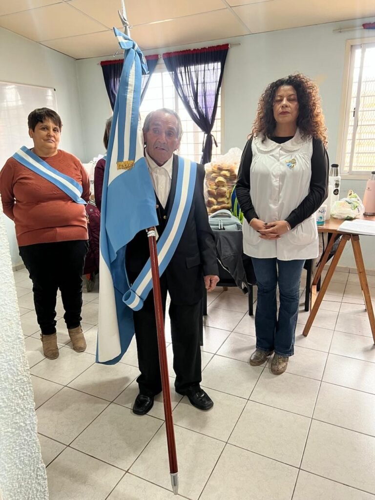 Camilo Arroyo y una nueva meta a los 79 años: terminar la primaria. 1 WhatsApp Image 2026 09 26 at 6.51.56 PM