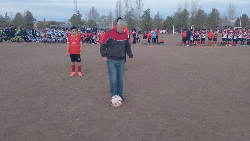 Volantes unidos presentó su Torneo de Fútbol Infantil Max Santos. 1 image 9