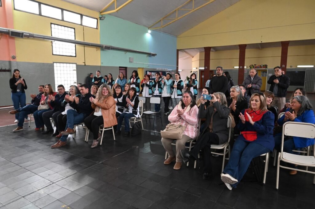 Escuelas albergue de Malargüe recibieron aulas digitales, computadoras y material educativolibre 3 DSC 6796 Grande