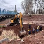 Una máquina rompió un caño de gas durante trabajos en el arroyo La Bebida.